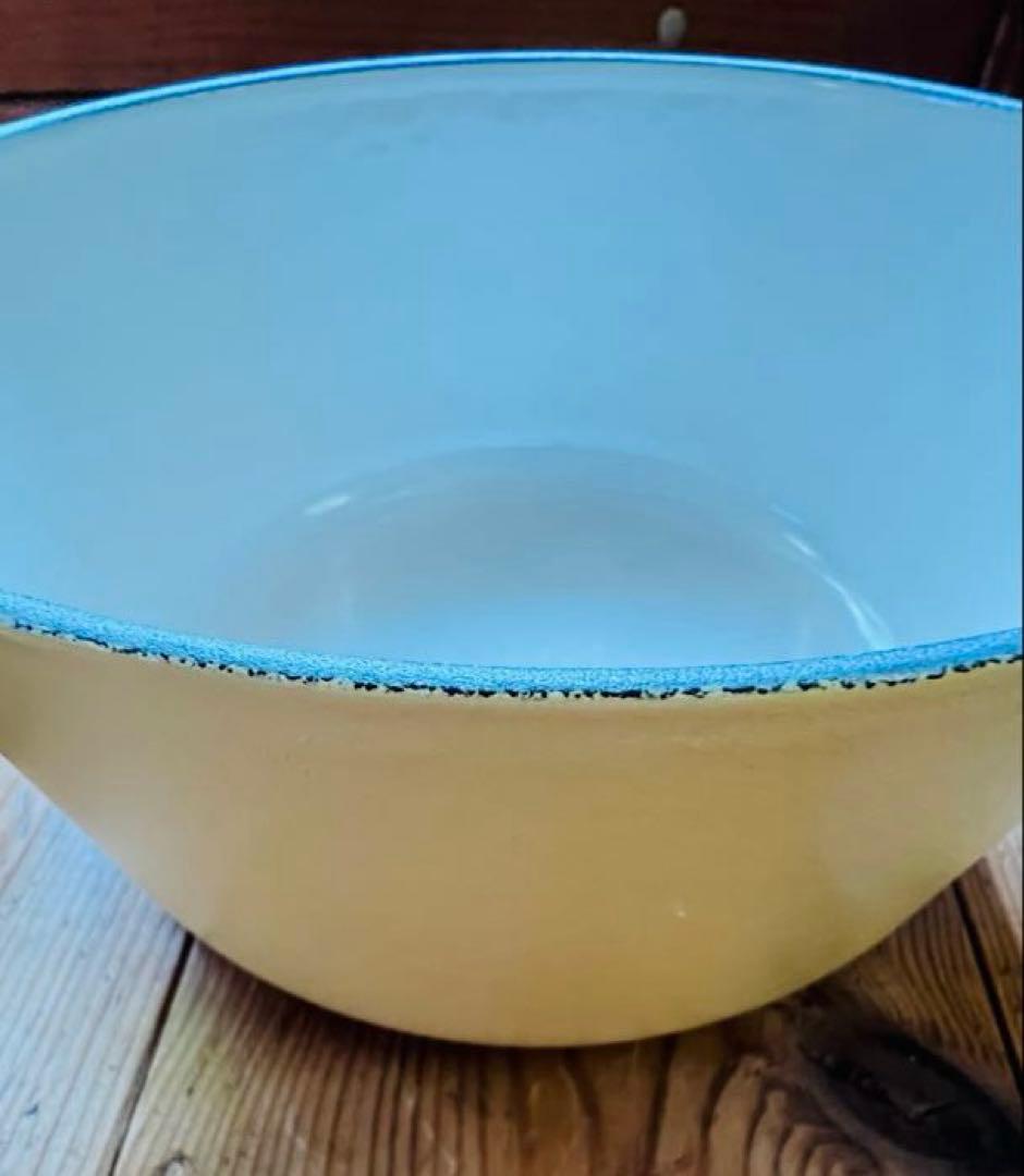 ル・クルーゼ　Le creuset ココットロンド18イエロー黄色　両手鍋