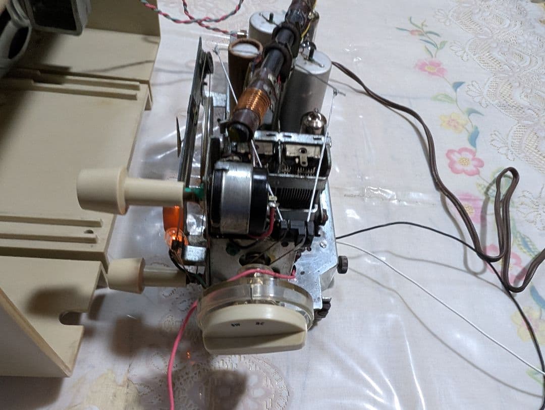 珍品　白砂電機　SILVER 昭和レトロ真空管ラジオ