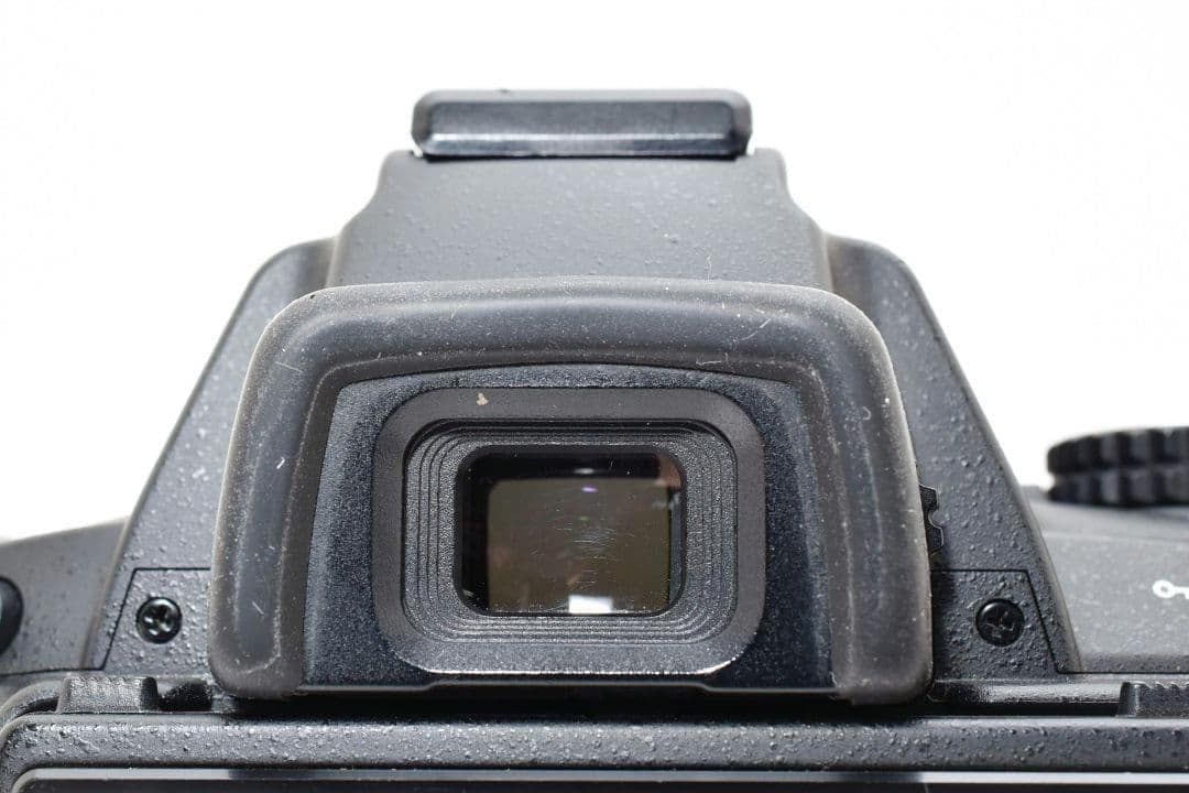 高画質✨ニコン D5000✨シングルレンズ✨初心者◎ 可動式モニター 一眼レフ