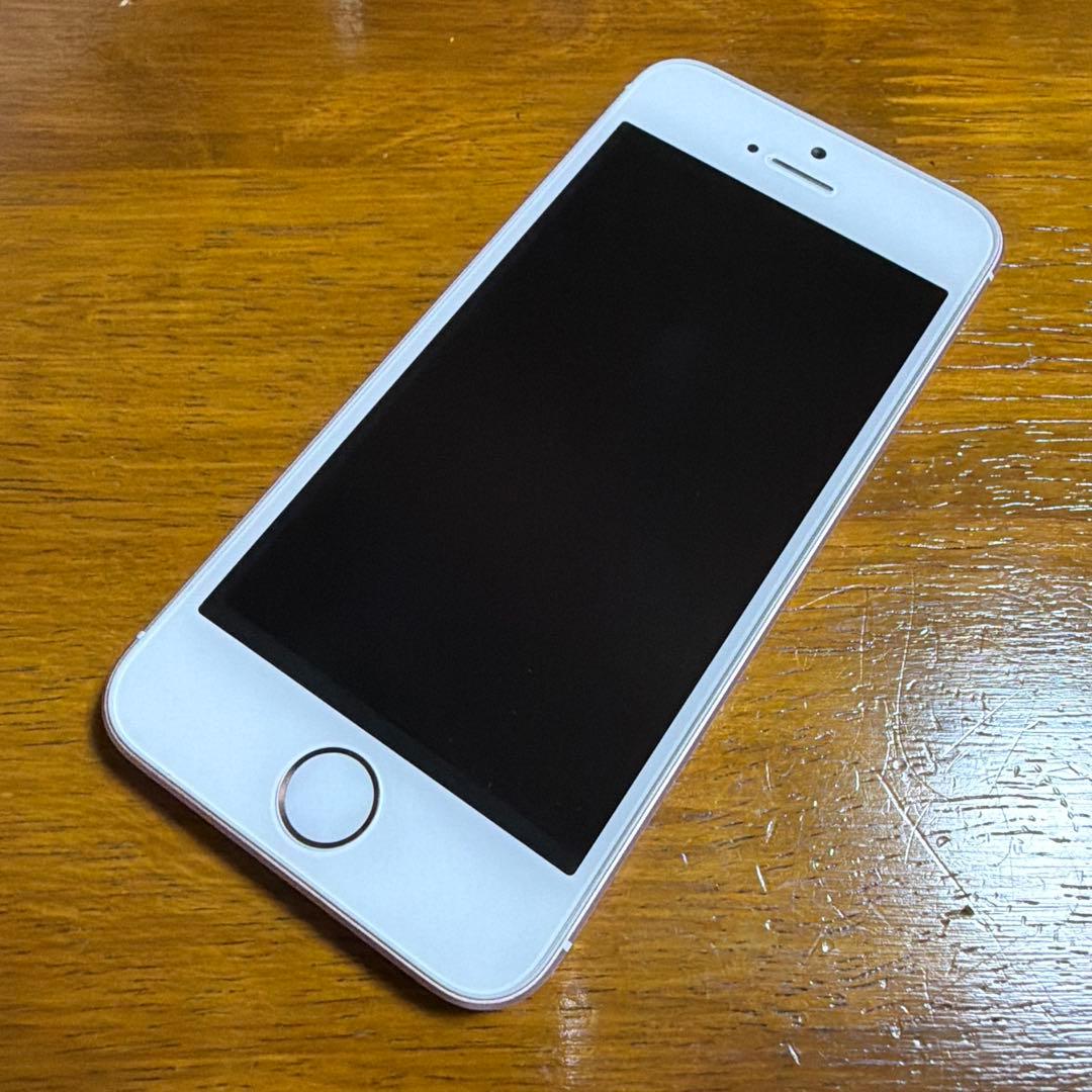 美品 iPhone se 16GB ローズゴールド 1-50