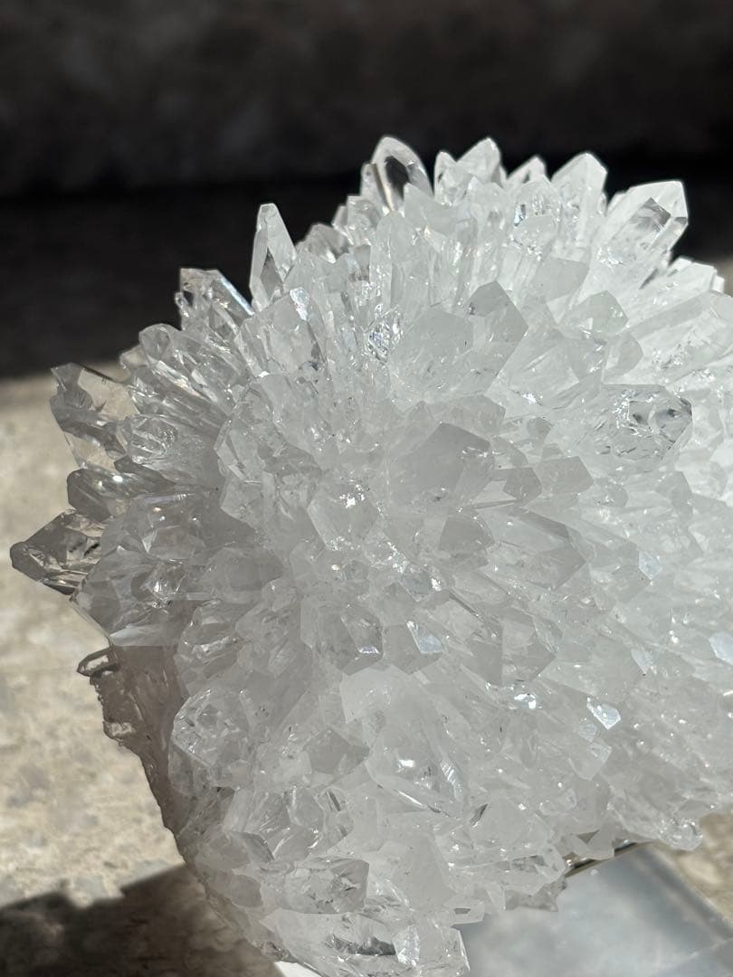 中国四川省産　菊花水晶クラスター　純白　キラキラ　477g