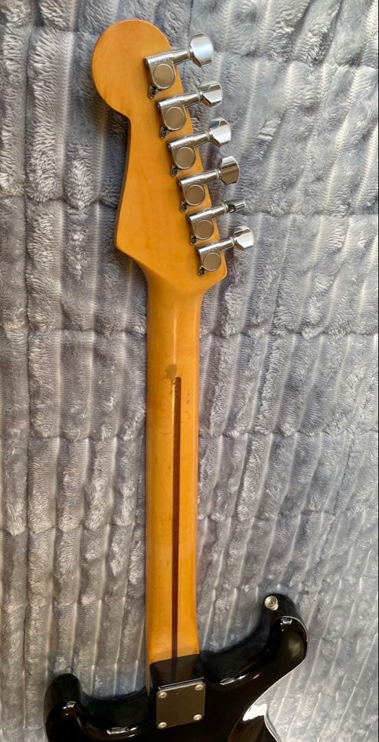 j*c様 フジゲン製 Squier ストラキャスター SST33 Lシリアル