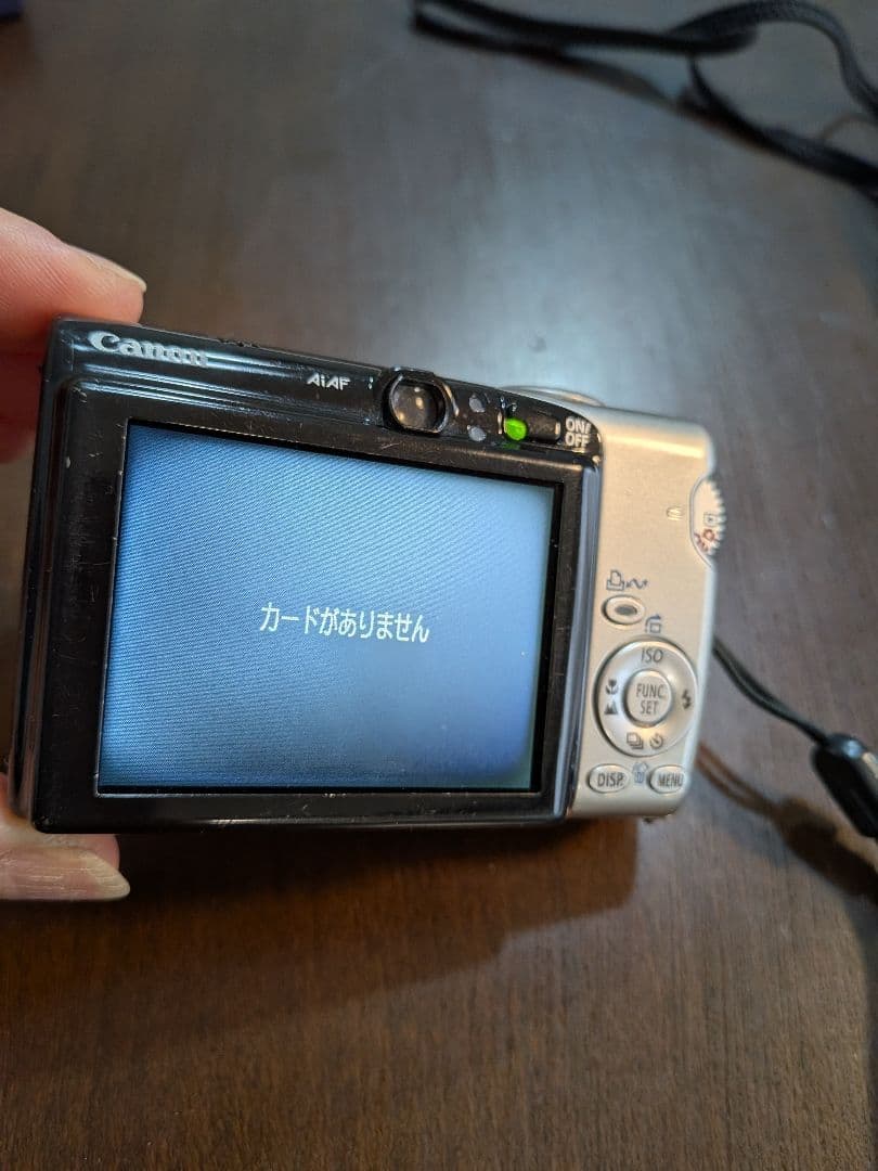Canon IXY DIGITAL 800 IS 本体と付属品