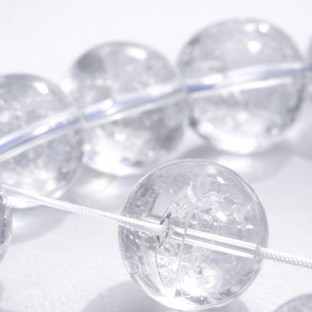 天然の白水晶（クリアクォーツ）ブレスレットです。 透明感があり～12mm