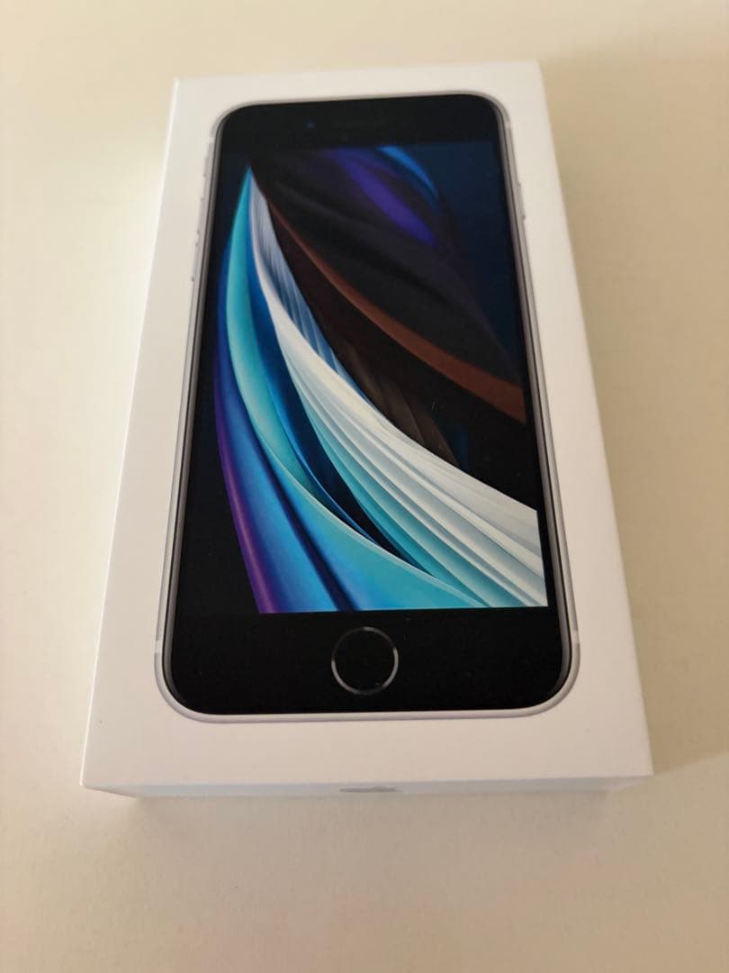 【美品】Apple iPhone SE (第2世代) ホワイト