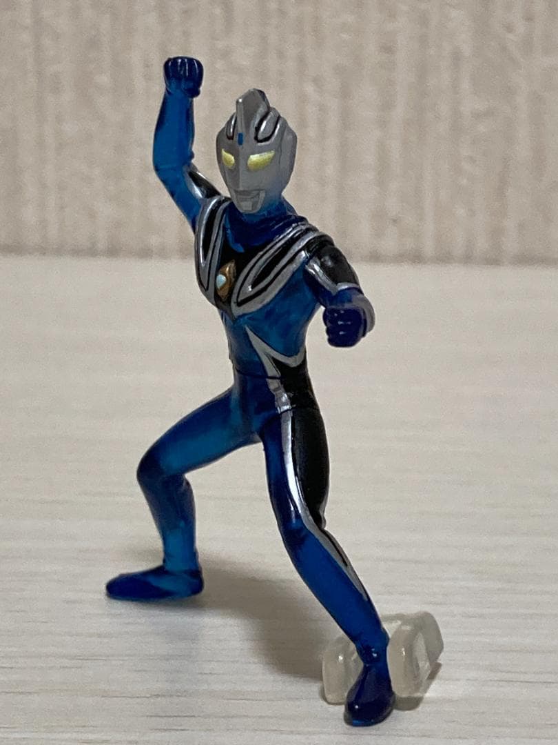 クリアバージョン　開封品　キャラエッグ　ウルトラマン １７種【宅急便送料無料】