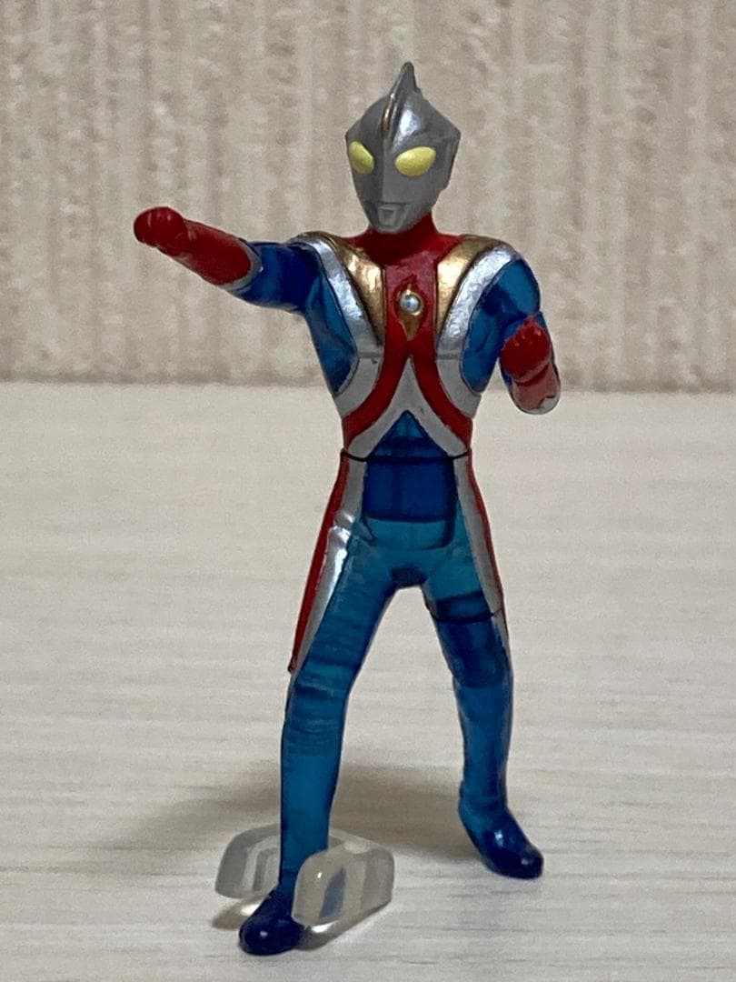 クリアバージョン　開封品　キャラエッグ　ウルトラマン １７種【宅急便送料無料】