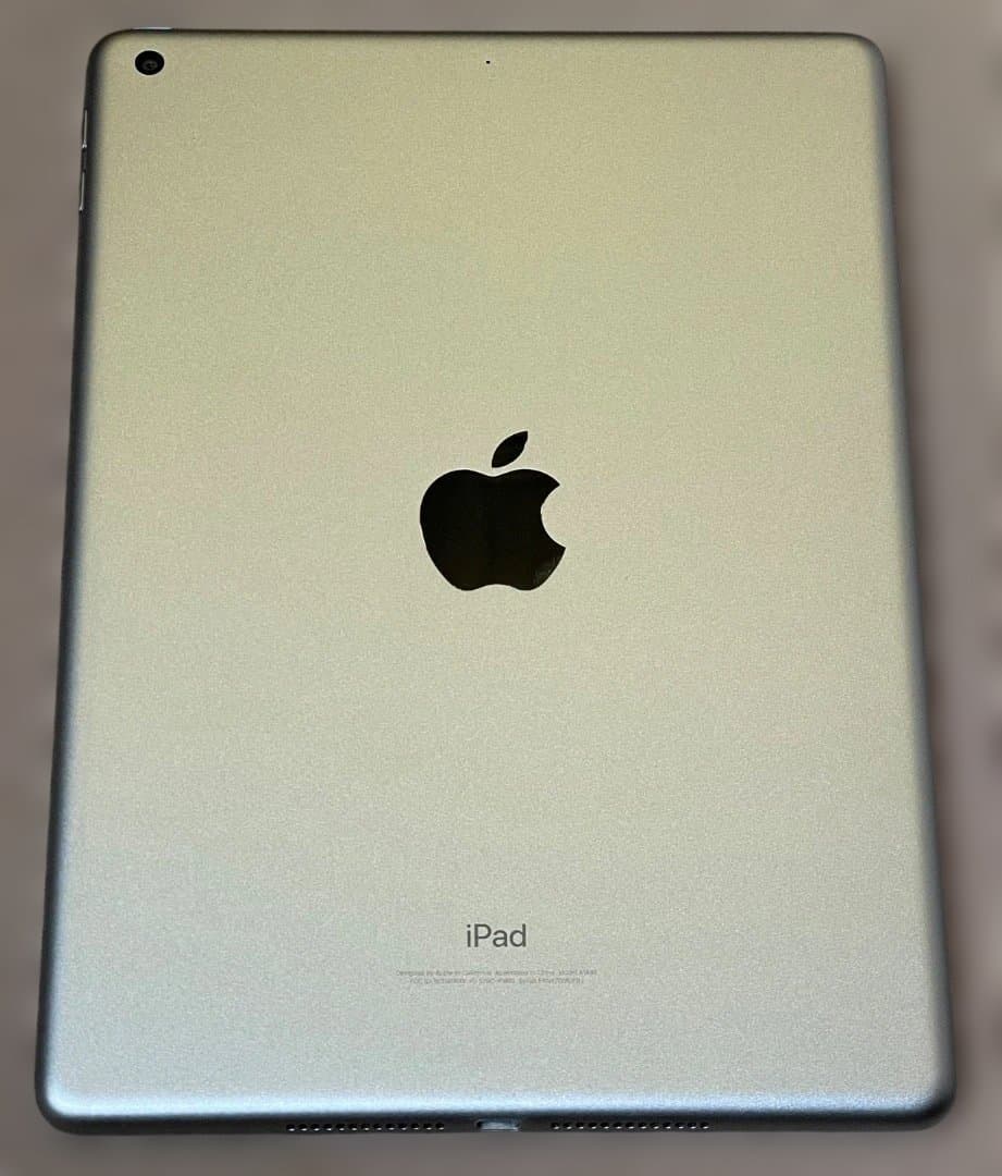 A*a様 iPad (第6世代) 9.7インチ　A1893　32GB