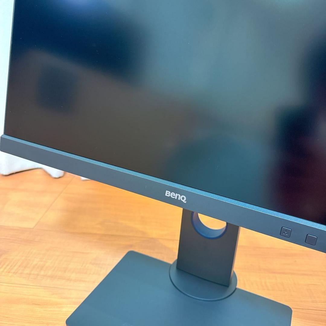 BenQ SW240 液晶モニター カラーマネジメントモニター IPS 24.1