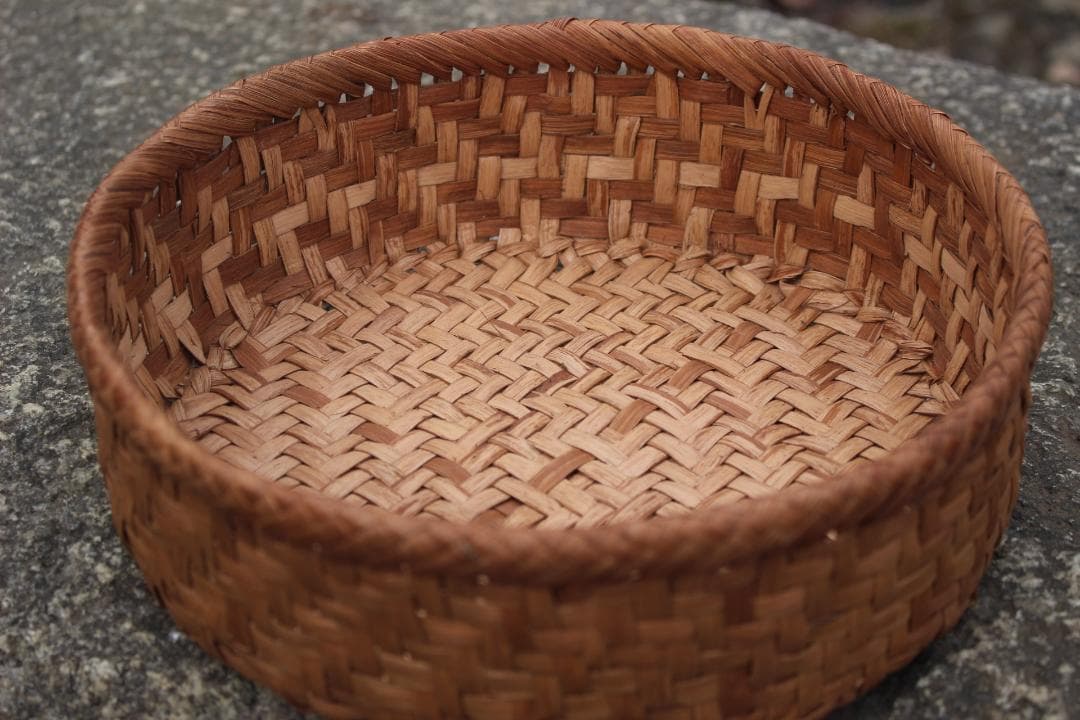 山葡萄 かご バッグ　籠 盛篭　丸ざる　ザル　小物入れ　天然　手作り