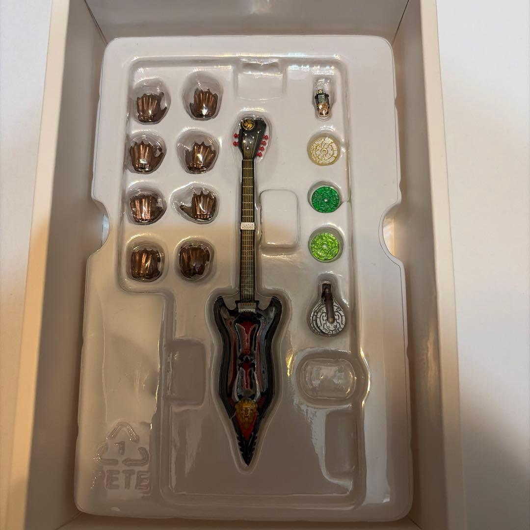 S.H.Figuarts(真骨彫製法) 仮面ライダー斬鬼