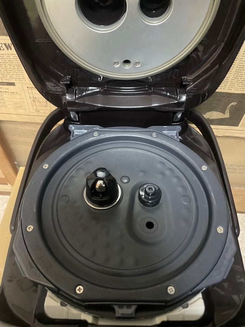 ZOJIRUSHI NP-ZF10 圧力IH炊飯ジャー