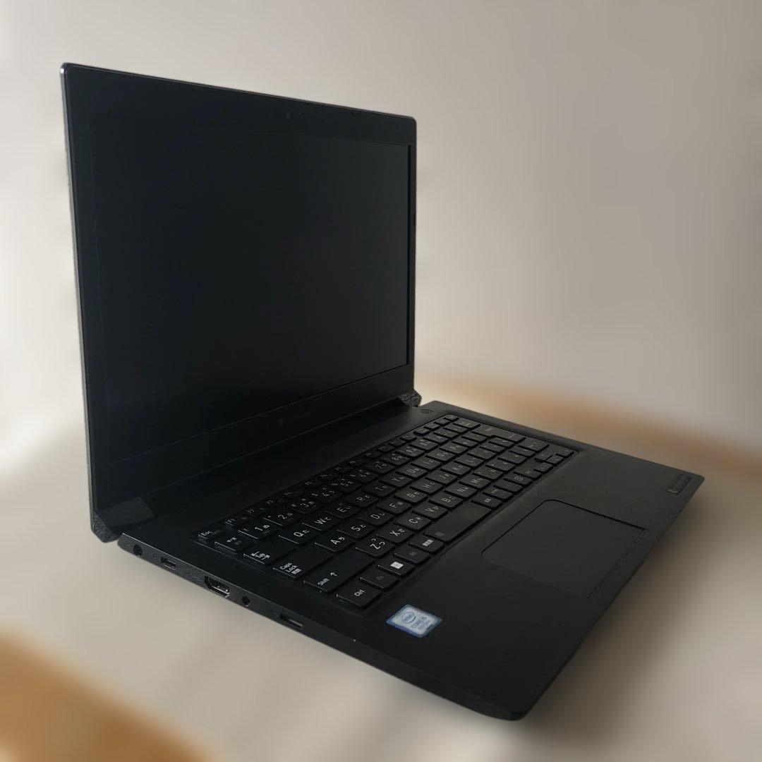 a*i様 ② dynabook S73/DP 8世代i5 8GB 256GB W