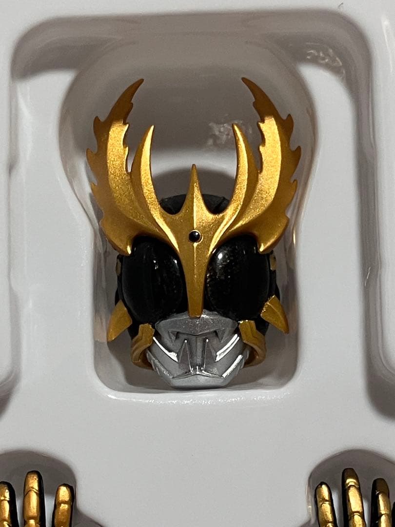 S.H.Figuarts真骨彫仮面ライダークウガライジングアルティメット