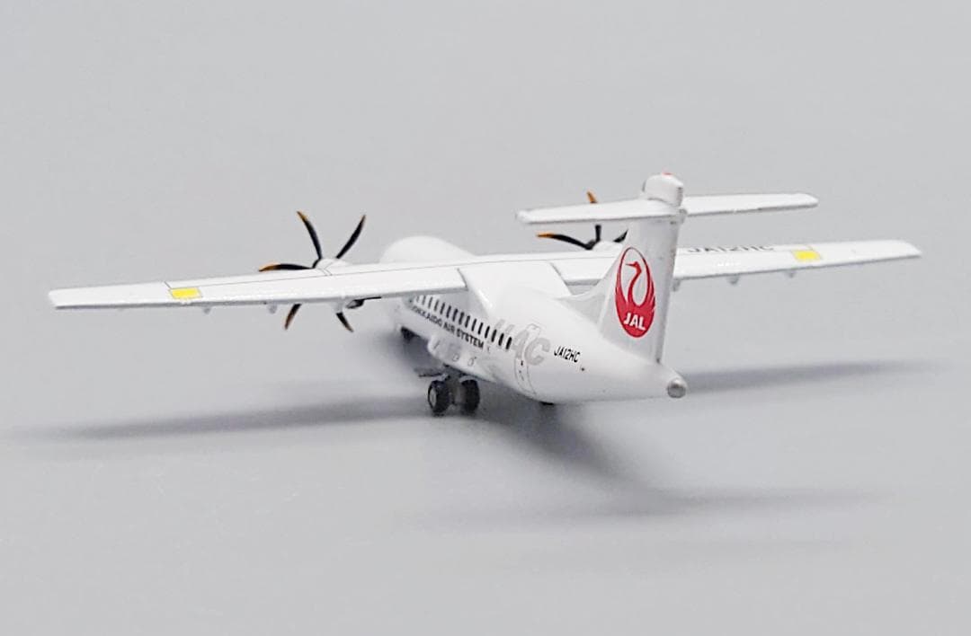 北海道エアシステム ATR42-600 JA12HC 1/400