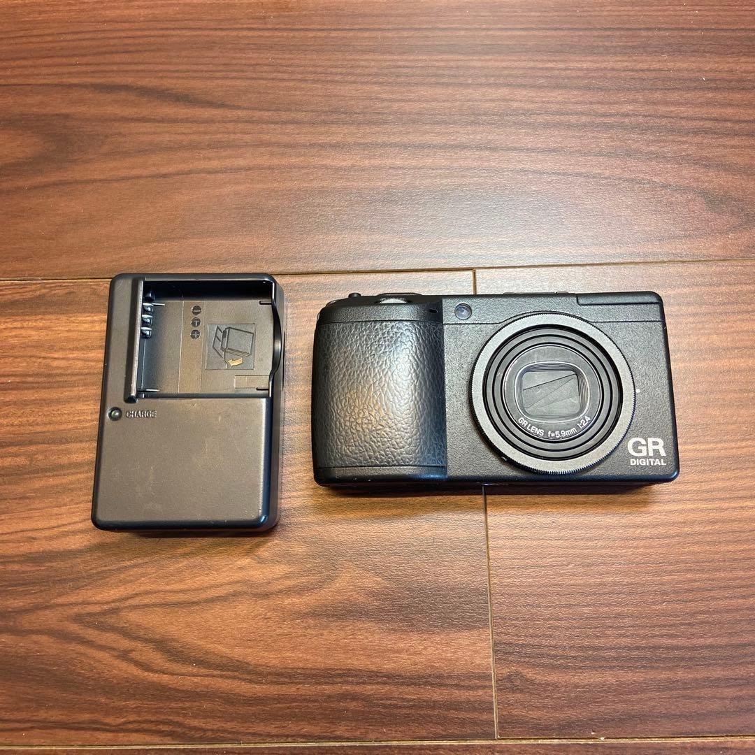 RICOH GR DIGITAL Ⅱ デジカメ ほぼ新品 4273