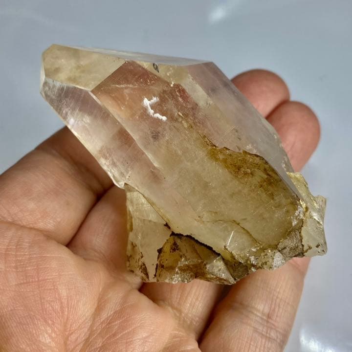 【超絶レア】インド・ガルサ産ヒマラヤ水晶（ライトシトリンカラー）