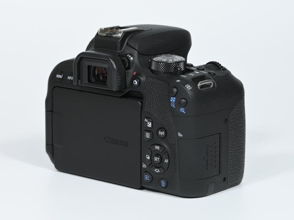【ほぼ新品】Canon EOS kiss X9i レンズセット《SC数1061》