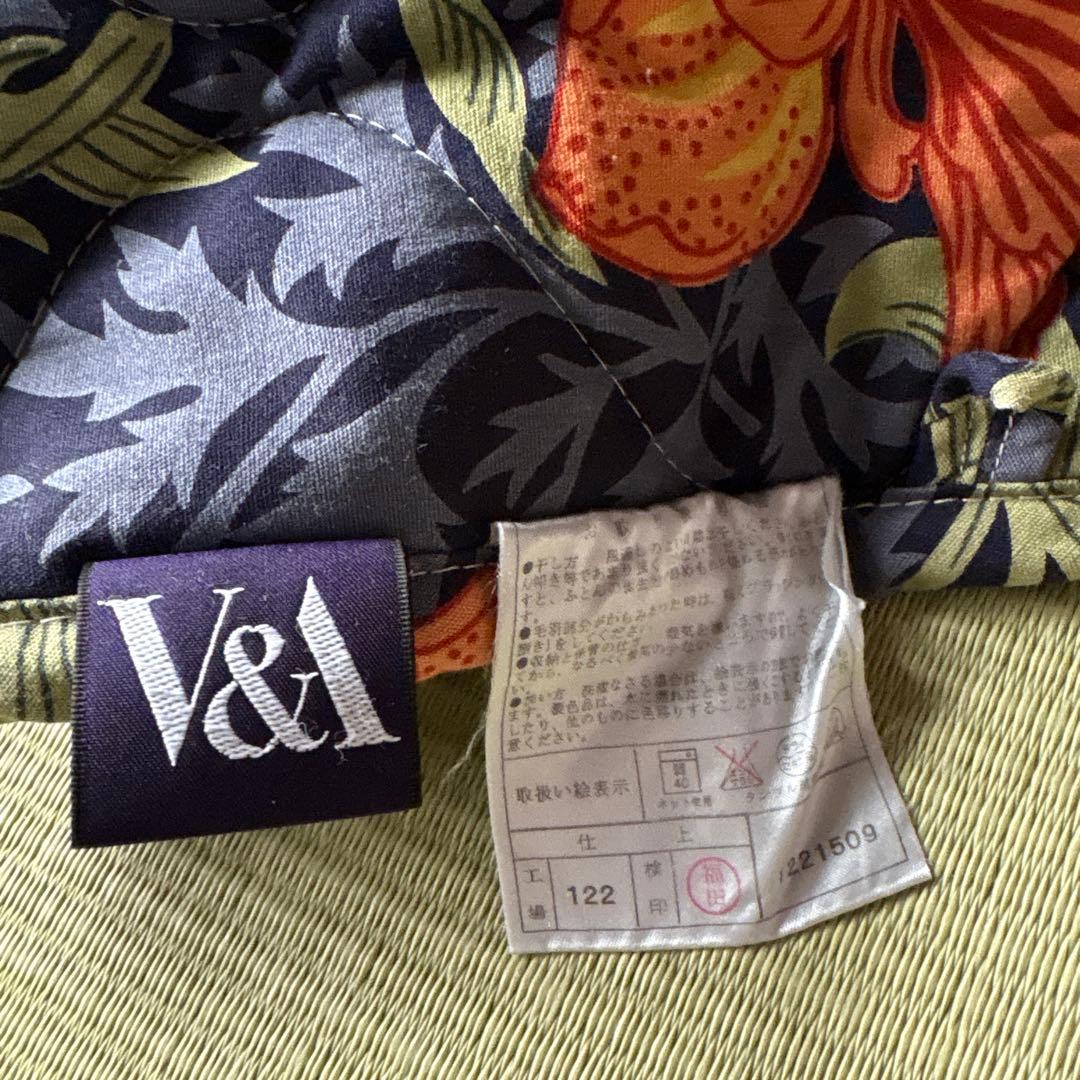 こたつ掛けふとん　V&A ウィリアムモリス　アイリス柄　正方形