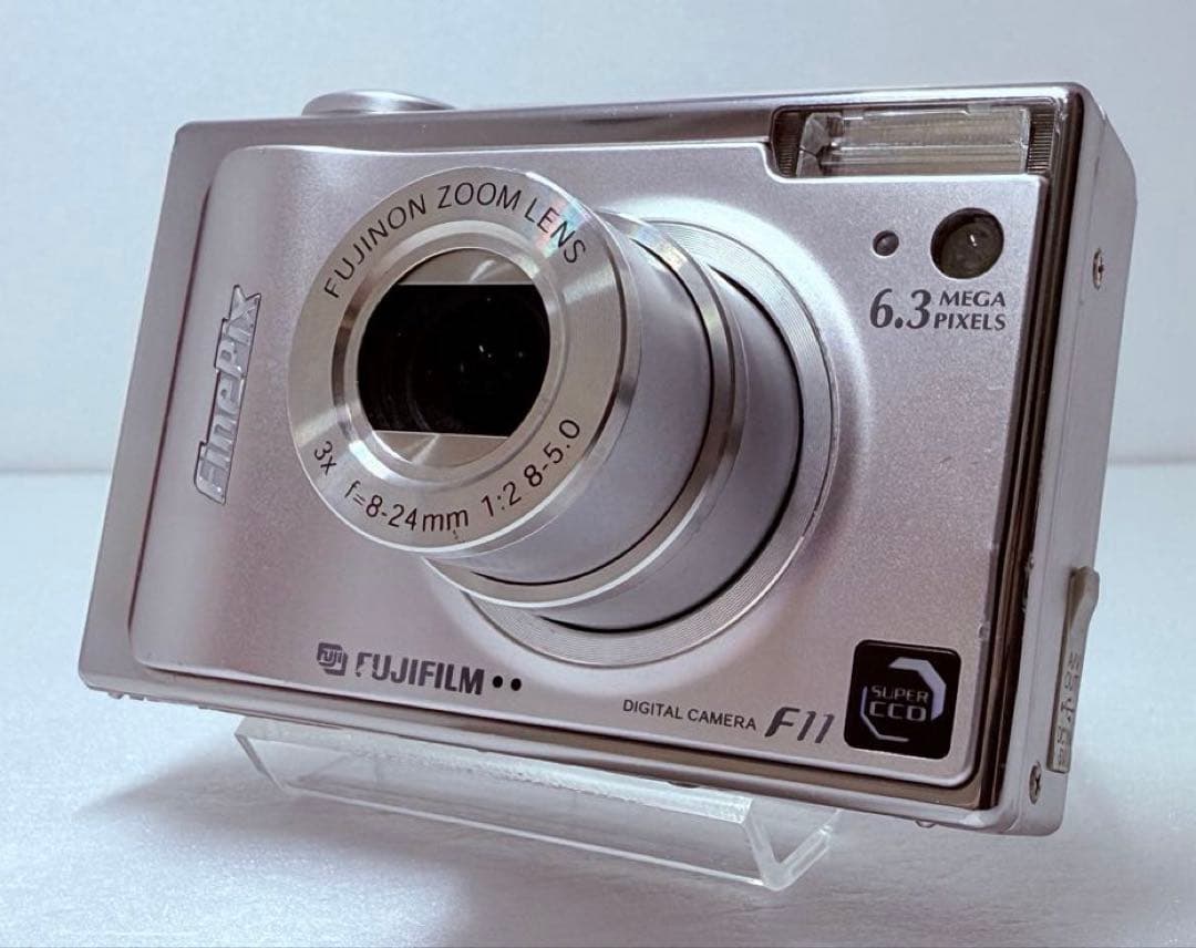 FUJIFILM FinePix F11 動作確認済 6.3メガピクセル
