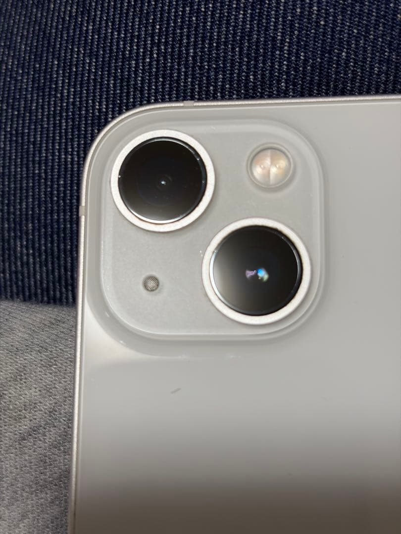 値引きしました。美品　ほぼ傷無し　iPhone13 256GB ホワイト