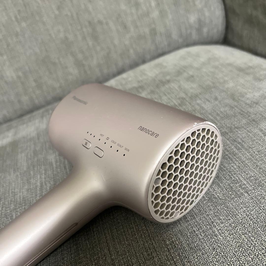 Panasonic/ナノケア ヘアドライヤー 2022年製　EH-NA0J