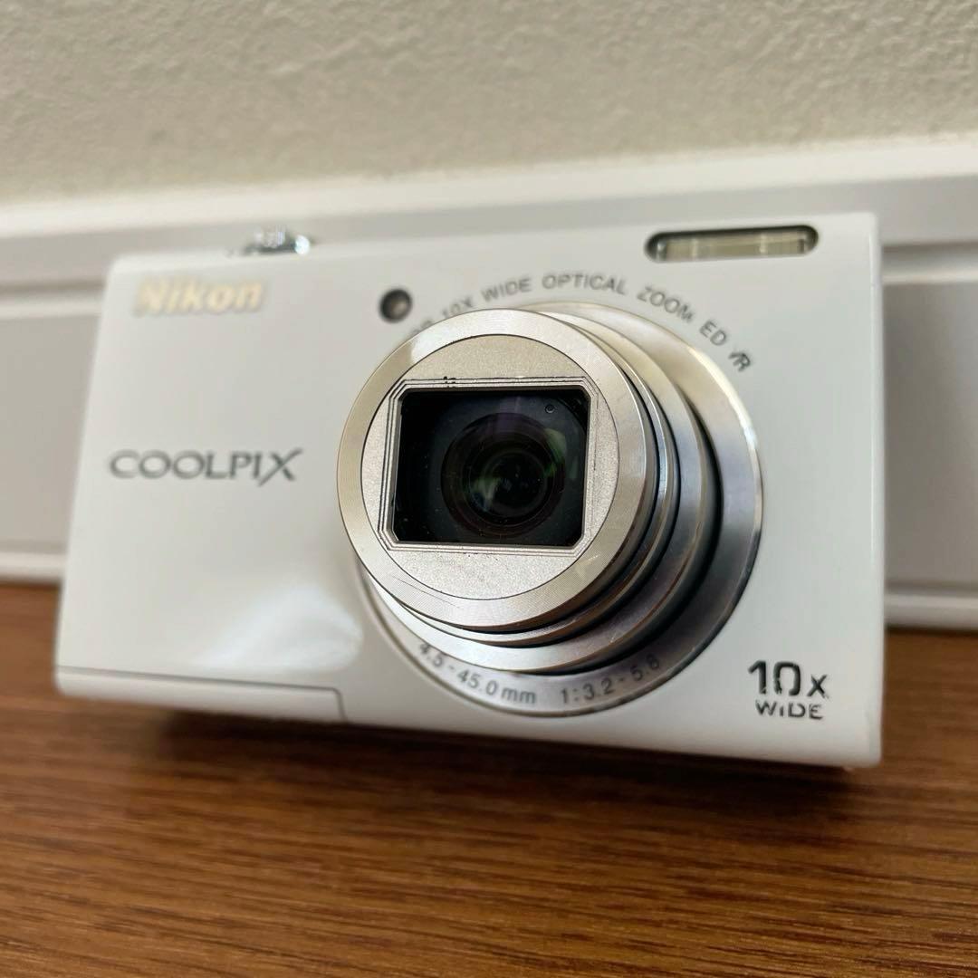 Nikon コンパクトデジタルカメラ　クールピクス　S6200 コンデジ　ニコン