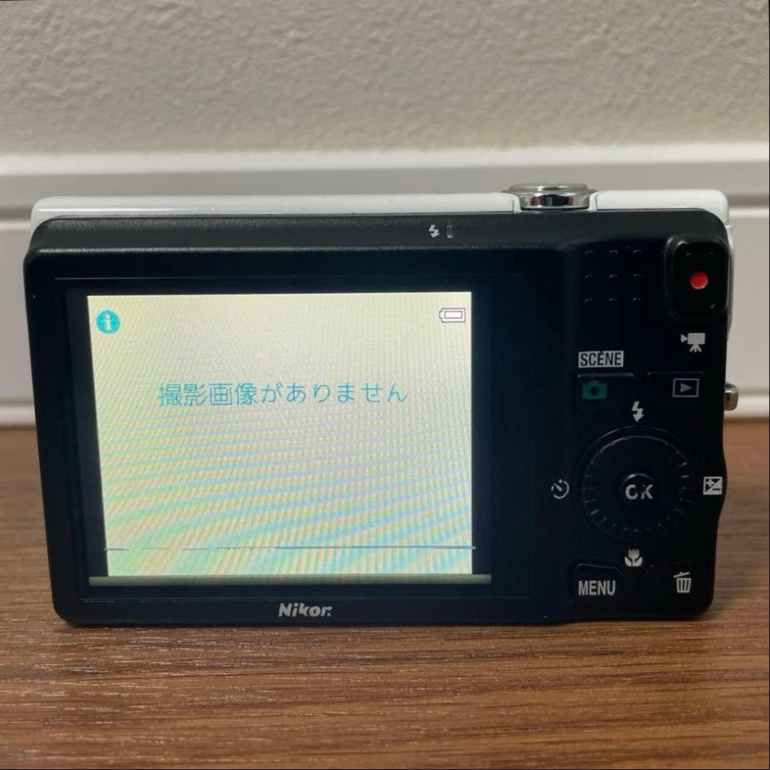 Nikon コンパクトデジタルカメラ　クールピクス　S6200 コンデジ　ニコン