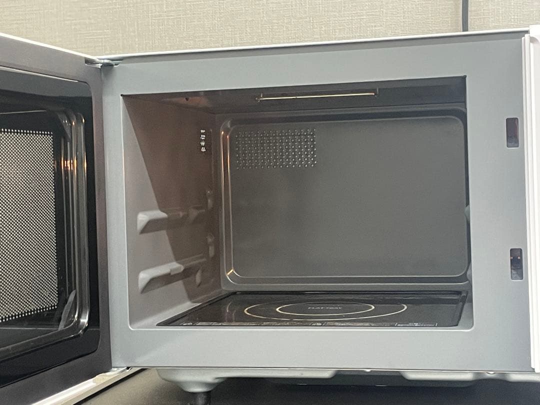 【2021年製】TOSHIBA 東芝電子レンジ　ER-T16(W)