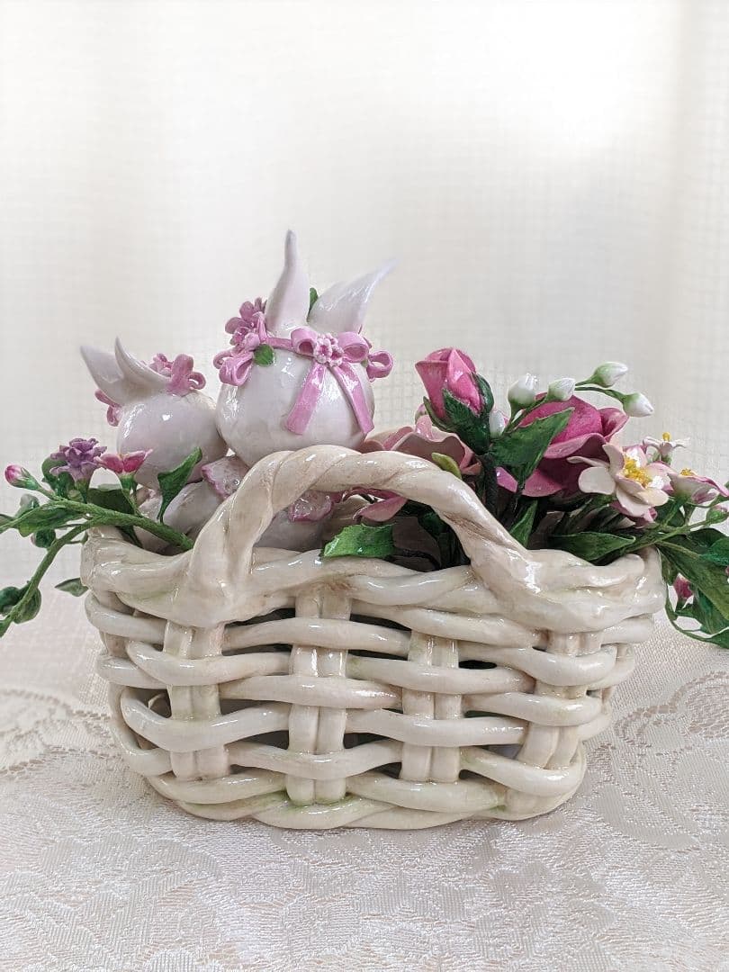【専用】クレイフラワー♥かごにお花とうさぎさん♥ハンドメイド