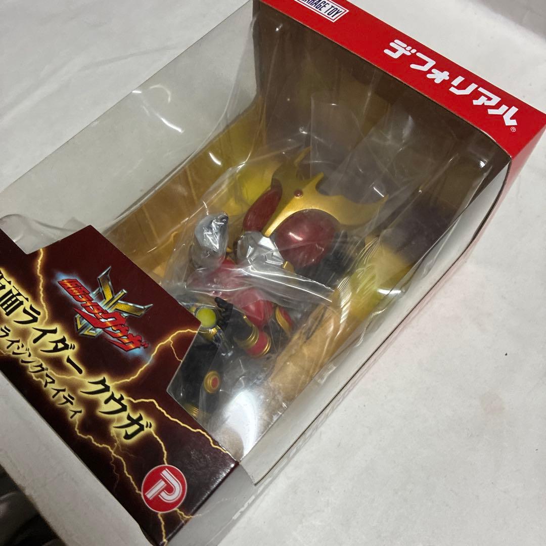 【未開封】デフォリアル　仮面ライダー クウガ ライジングマイティ　フィギュア