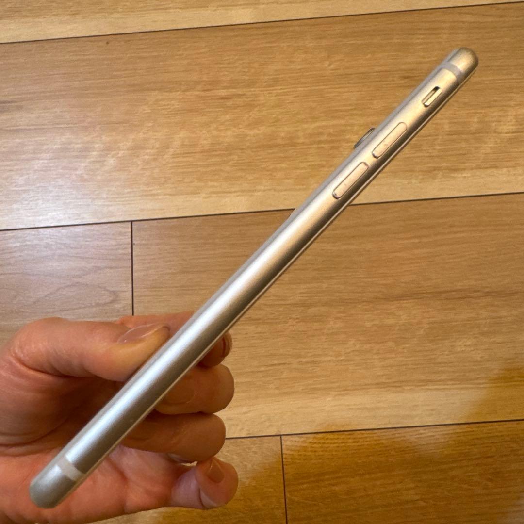 iPhone8本体128GBスマホアップルアイフォン