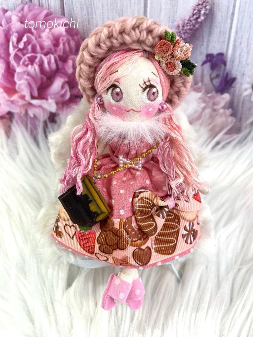タナトスさん専用❤️パープル系❤️ドールチャーム❤️ハンドメイド ❤️ゆるふわウェーブ