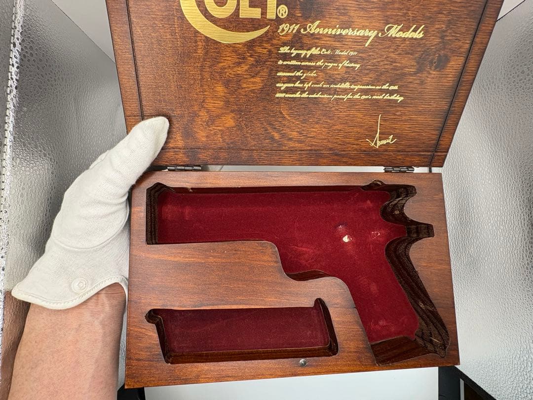 東京マルイ　ガバメント 100周年記念 木製ケース M1911 シリーズ'70