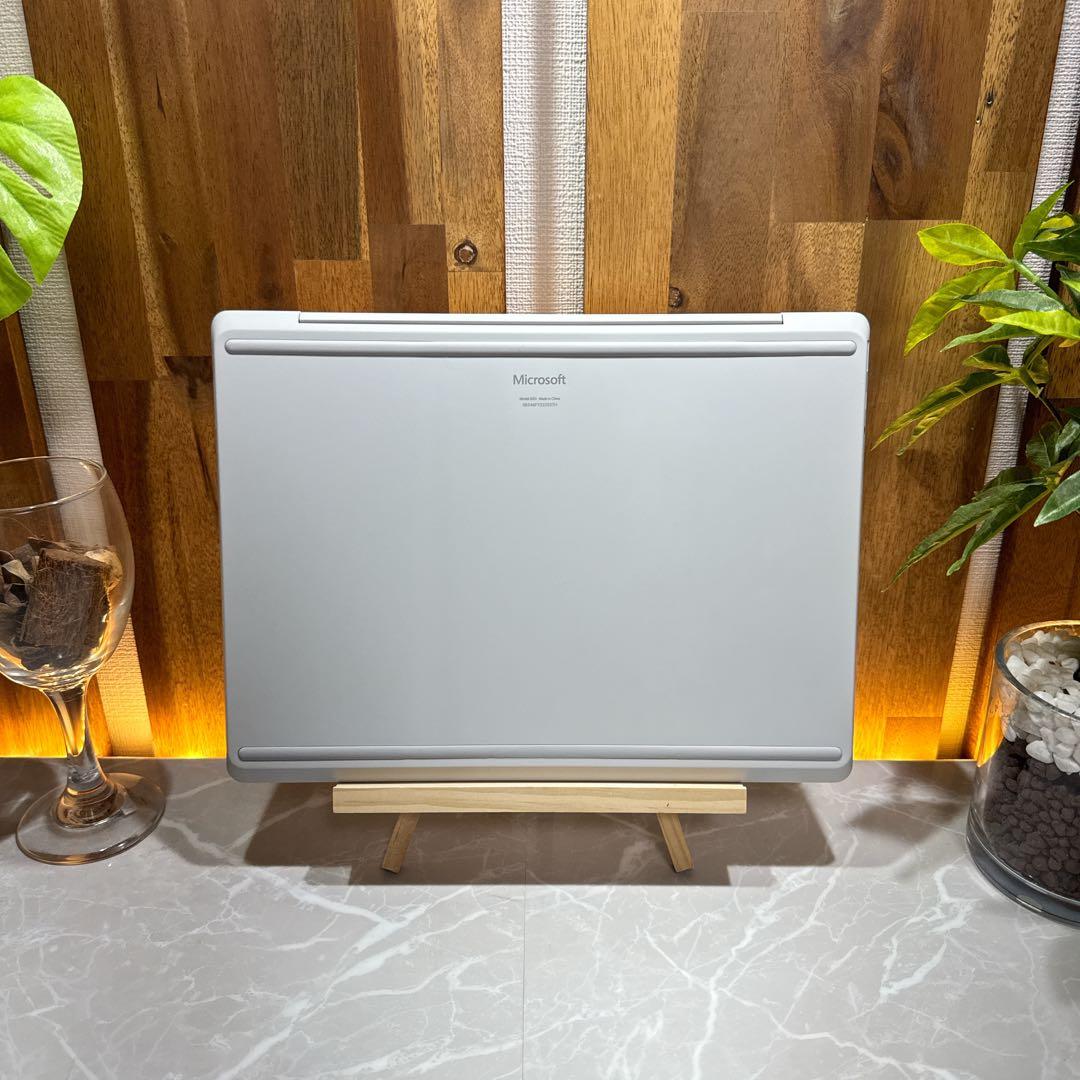 極美品‼️Surface Laptop Go☘️第11世代☘️プラチナ☘️ノートパソコン