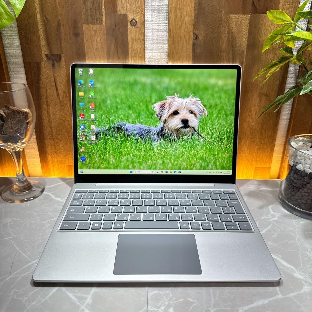 極美品‼️Surface Laptop Go☘️第11世代☘️プラチナ☘️ノートパソコン