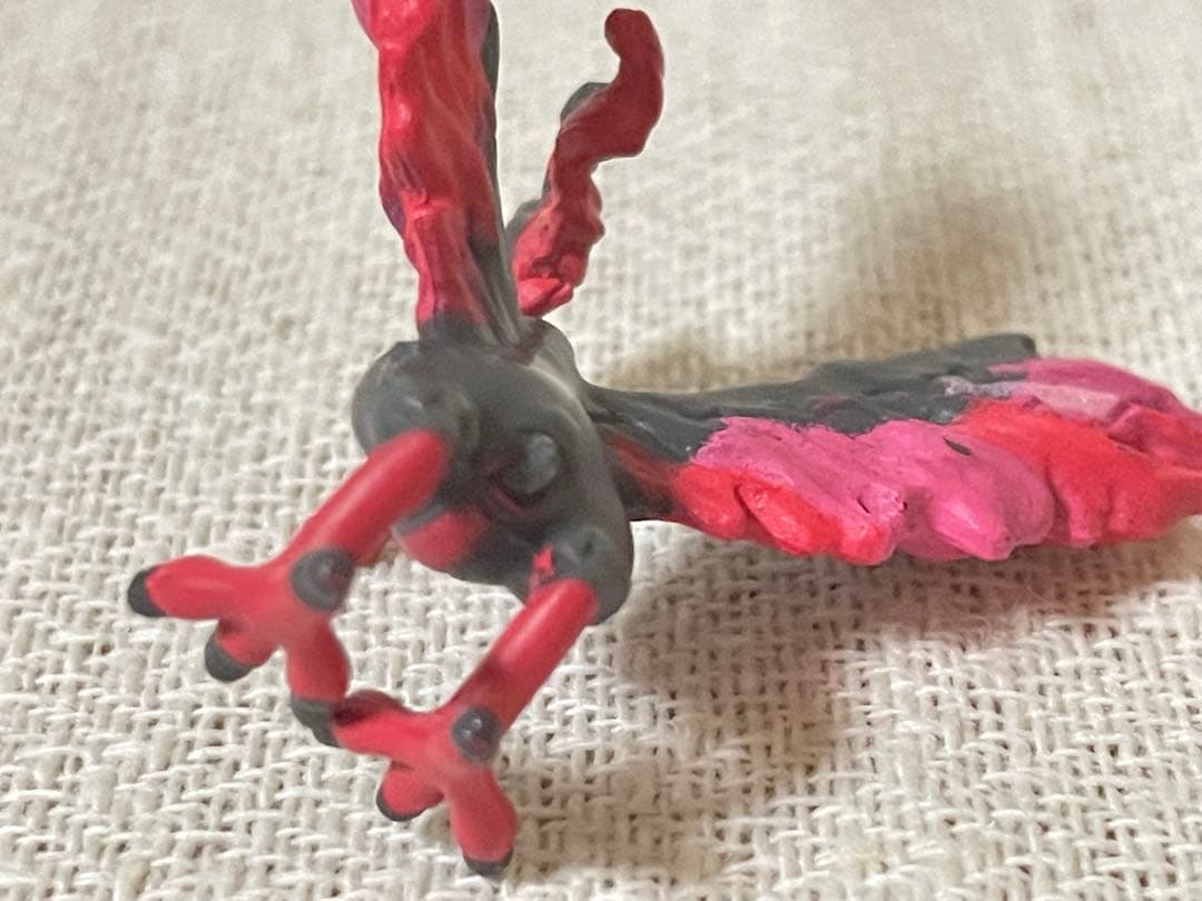 ポケモン　ミニフィギュアなど　ピカチュウ　ルギア　メガリザードンX ヘラクロス