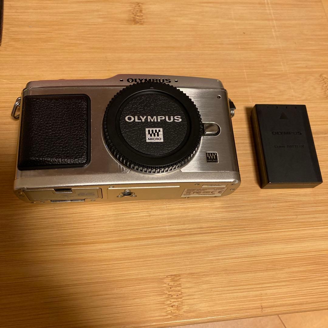 OLYMPUS PEN E-P1（ミラーレス一眼）