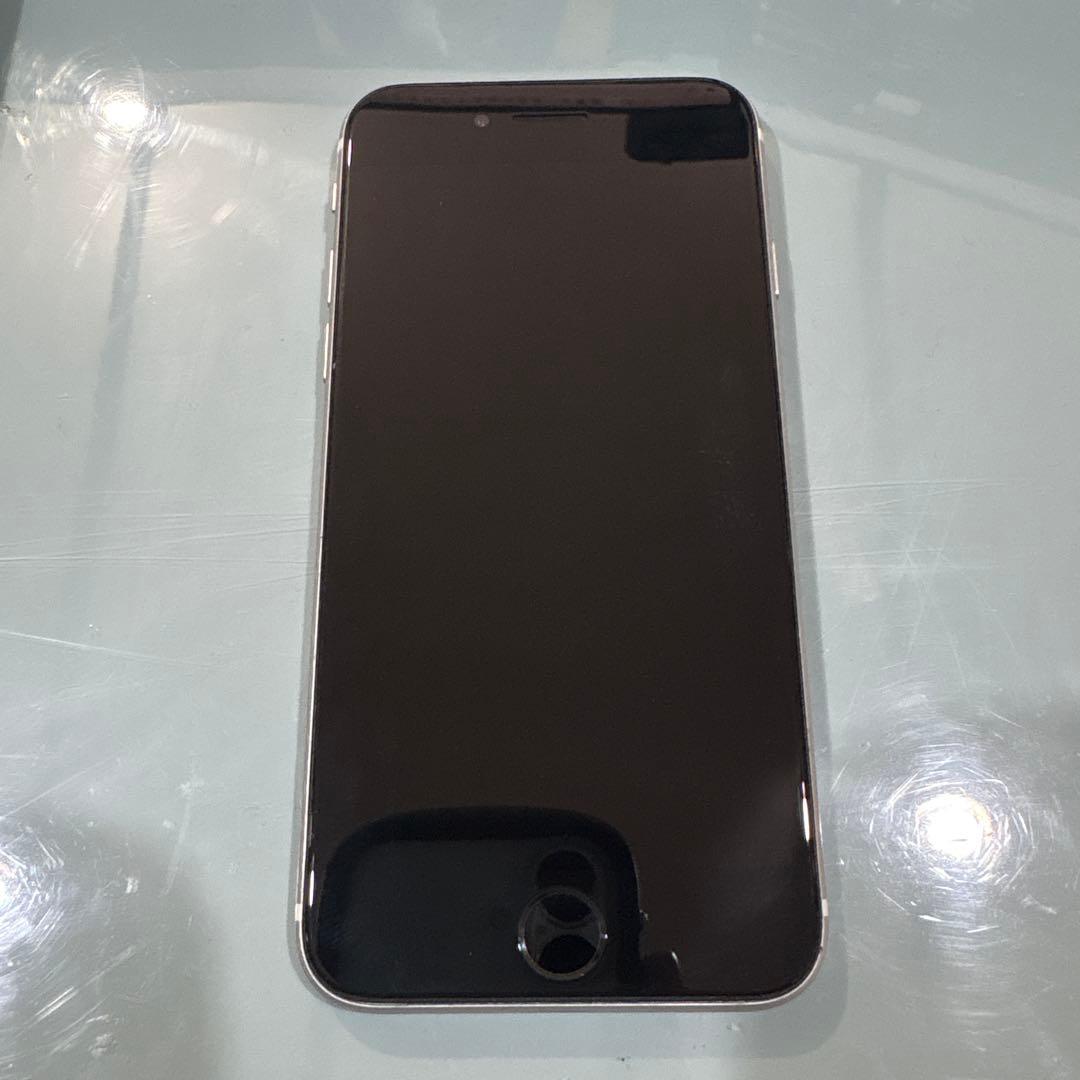【バッテリー100%】iPhoneSE2 128GB SIMフリー 白 中古