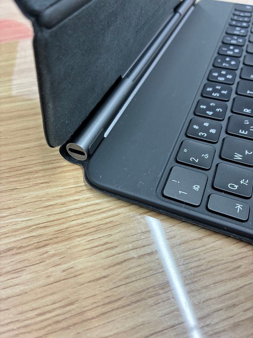 キーボード iPad Magic Keyboard