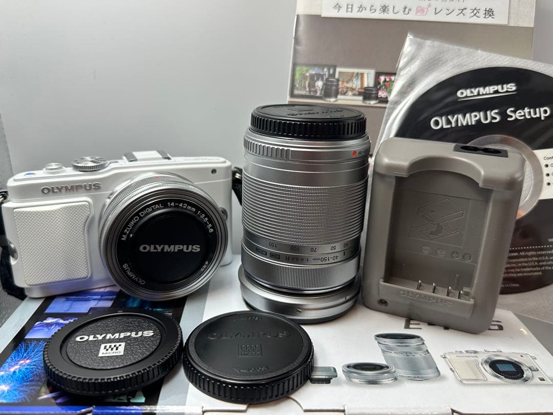 OLYMPUS OLYMPUS）のミラーレス「PEN Lite E-PL6」