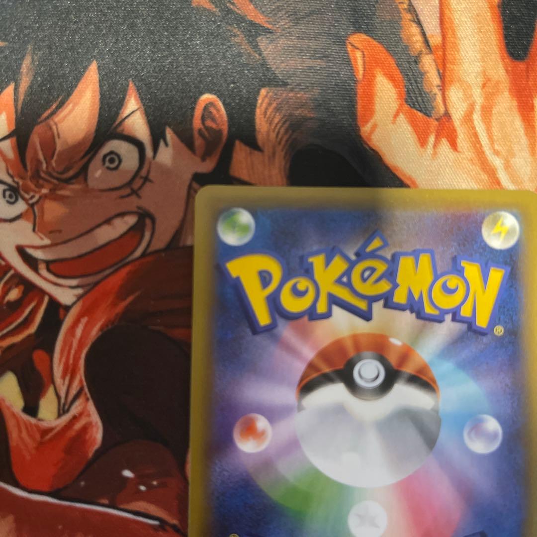 ポケモンカード 25th プロモカード 3枚セットとディスプレイケース