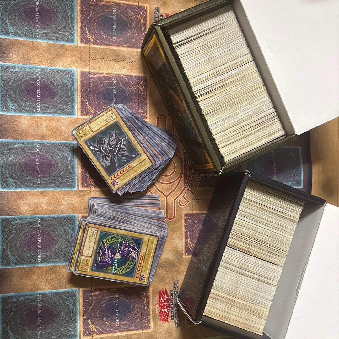 遊戯王 初期 二期テキストのみ 希少プレイマット 約1000枚まとめ売り