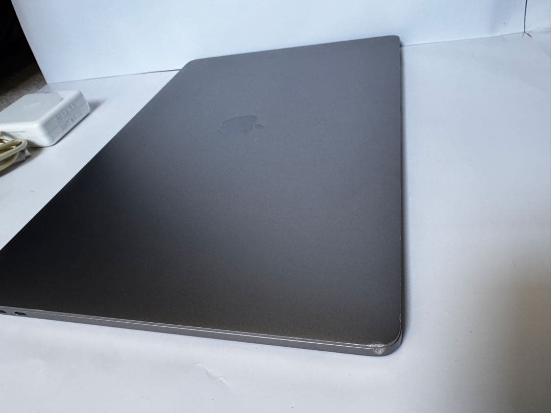 MacBook Pro 16インチ 2019 Windows10 導入済み