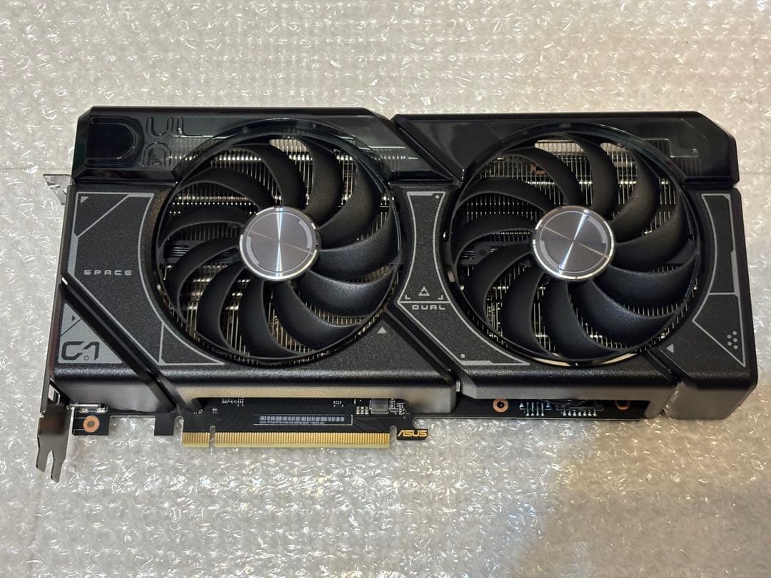 グラフィックボード・グラボ・ビデオカード ASUS DUAL GeForce RTX 4070 Ti S OC 16GB