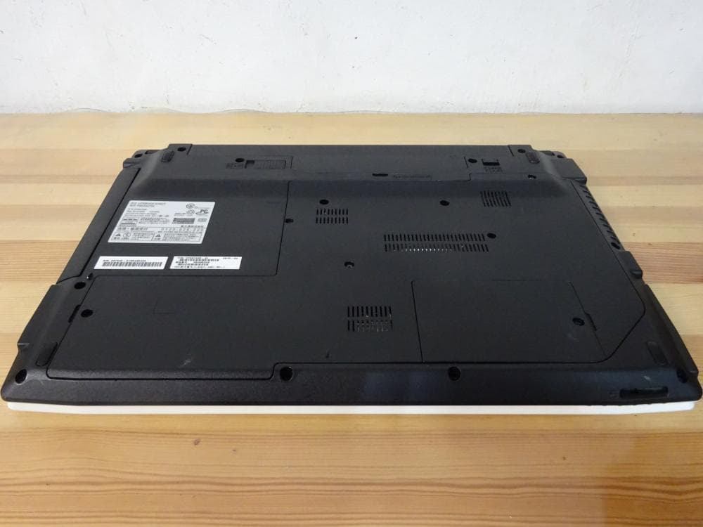 富士通 ノートパソコン LIFEBOOK AH53/S/中古特価良品