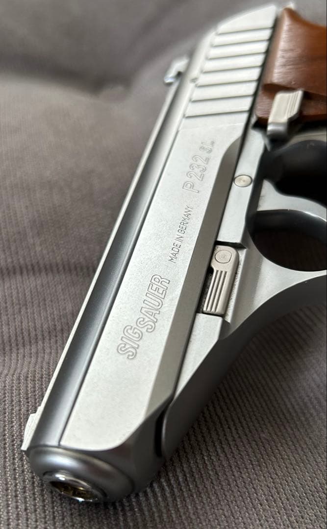 【KSC】SIG P232SL レア物木製グリップ付き‼️