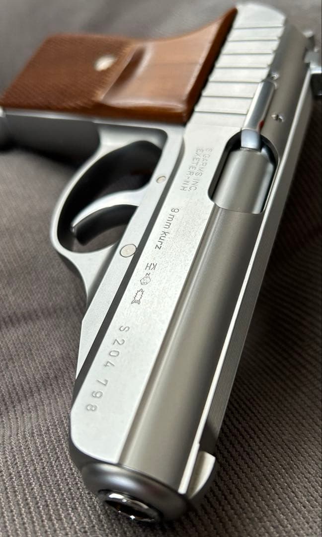 【KSC】SIG P232SL レア物木製グリップ付き‼️