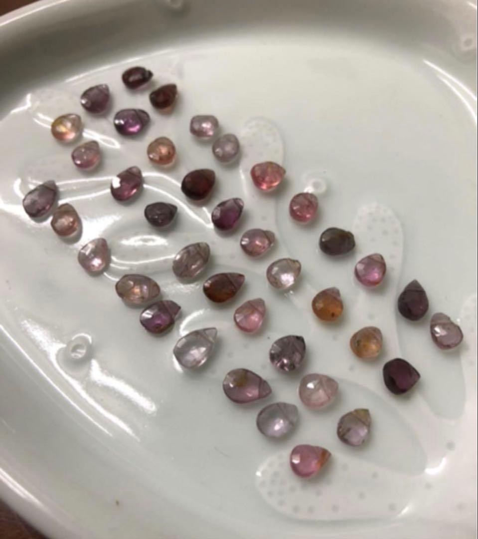 天然石さざれ チェコビーズ シードビーズ など ハンドメイド　アクセサリー