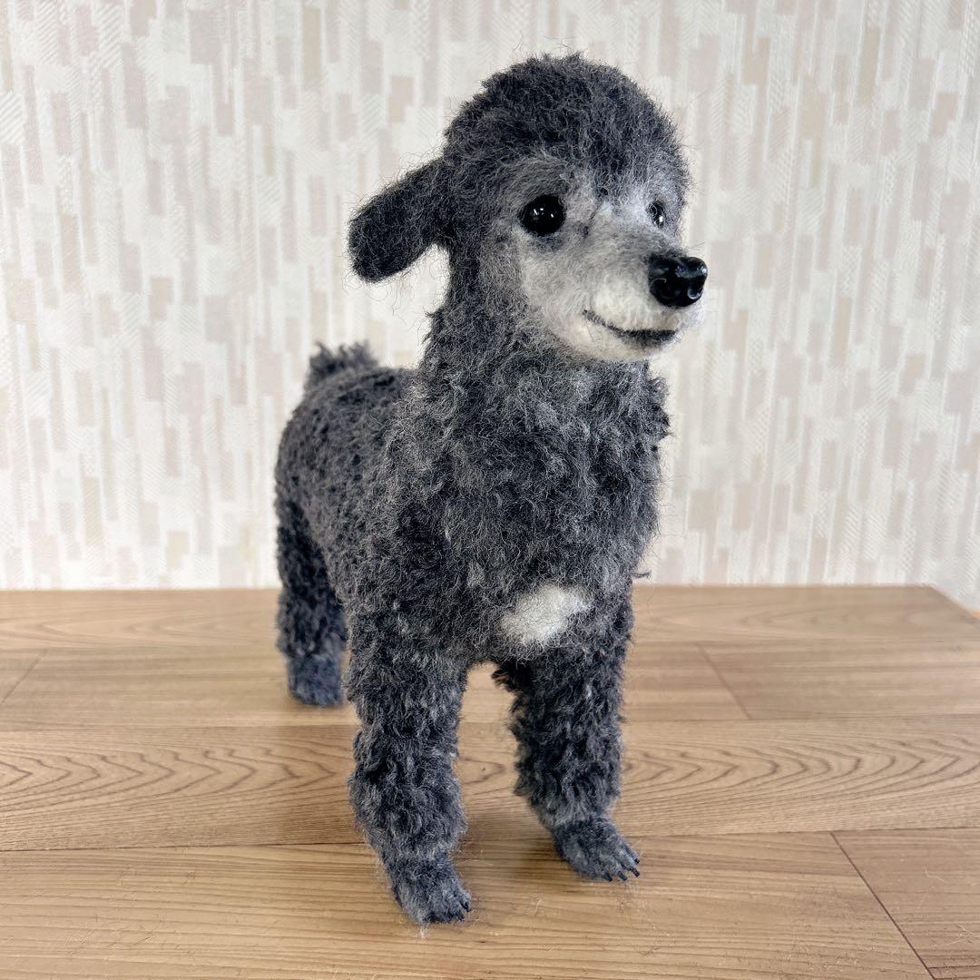 kuina様　オーダー専用　羊毛フェルト　犬　トイプードル　ラムクリップ